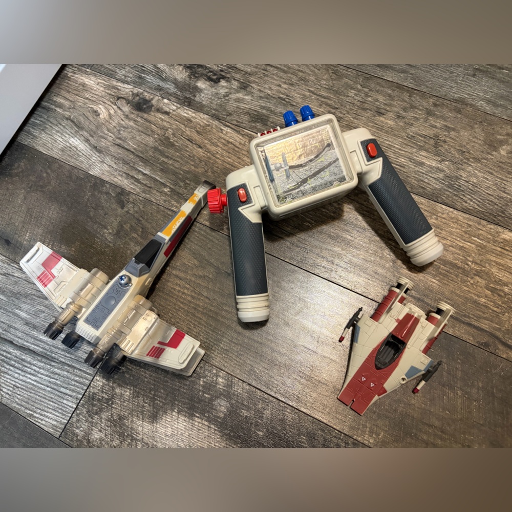 90s Star Wars toys collectibles A-Wing star fighter X-wing missing pieces